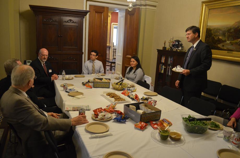 Durbin Hosts Illinois Members, Loyola Dreamer Med Students At Delegation Lunch